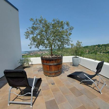 Apartma Viktorija Portoroz Ngoại thất bức ảnh